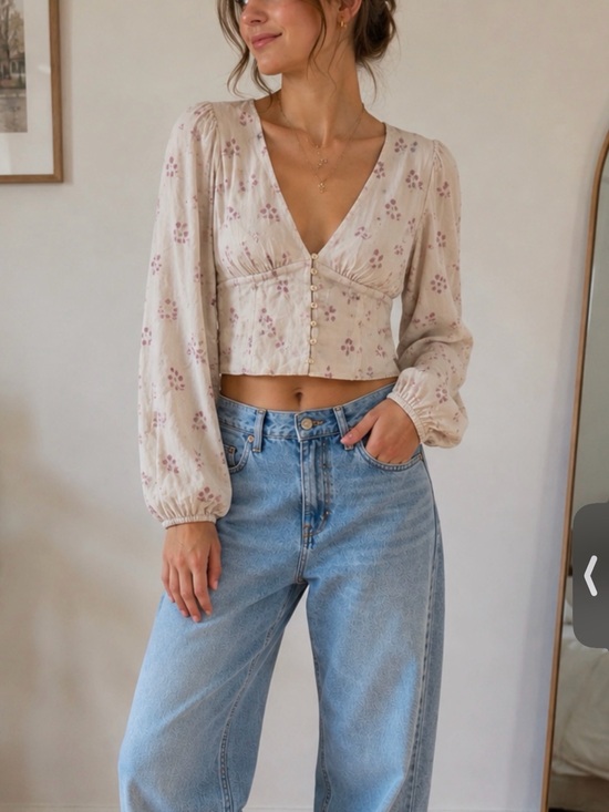 Wilfred Tops - Wilfred Cream Crop Top with Pink Floral Print